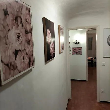 La Terrazza Di Alta Apartment *