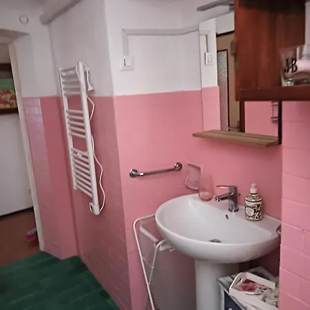 아파트 La Terrazza Di Alta - Relax Nel Borgo Ligure