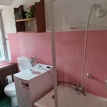 아파트 La Terrazza Di Alta - Relax Nel Borgo Ligure *