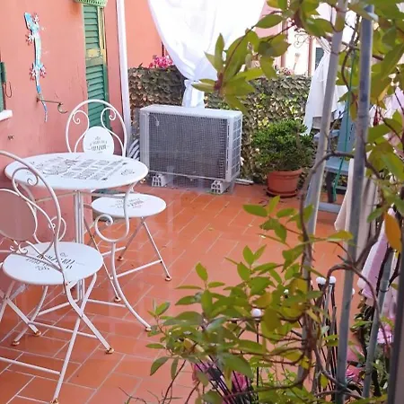 La Terrazza Di Alta - Relax Nel Borgo Ligure Амелия