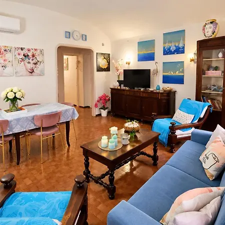 La Terrazza Di Alta - Relax Nel Borgo Ligure 公寓 *